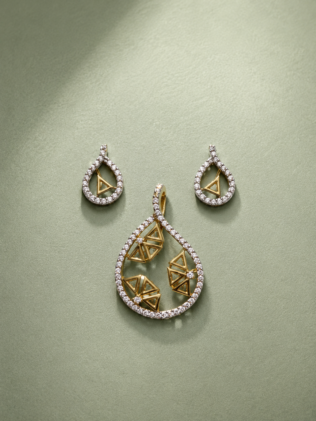 Diamond Pendant